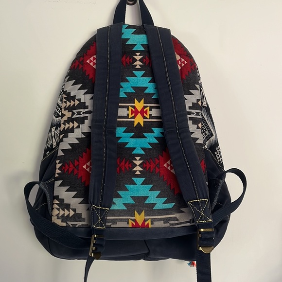 Canvas Backpack - Picture 4 of 5